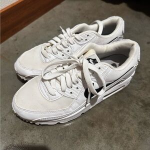 Nike Classic White and Black Sneakers